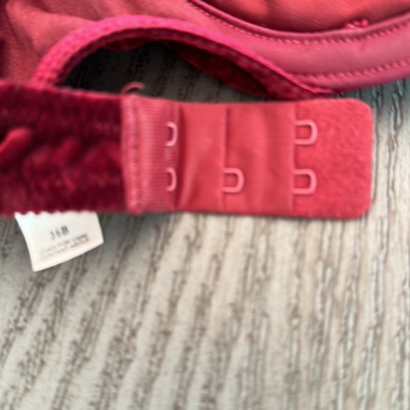 VIctoria Secret Vintage Bra - Picture 7 of 7